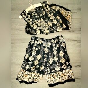 Gorgeous Aztec ethnic Vintage set htf Excellent Boutique Europa summery